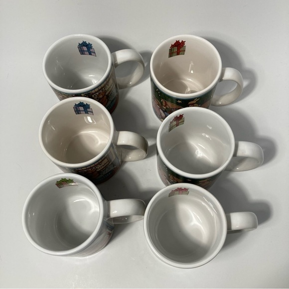set of 6 Susan Wenget Christmas mugs  toys. teddy bears, snowman, rocking horse - Picture 16 of 17